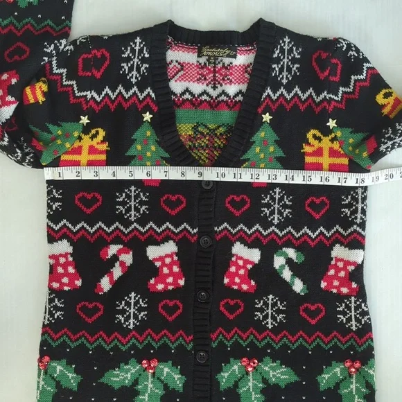 Absolutely Famous Button Up Acrylic Cardigan Christmas Sweater MEDIUM Black Red - Picture 15 of 16